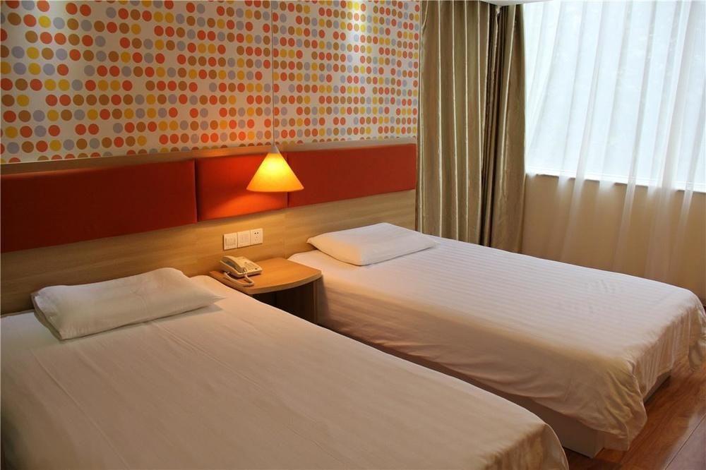 Home Inn Chengdu Kuanzhai Alley New City Square Zewnętrze zdjęcie